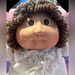 Cabbage Patch Kids Doll Brown Hair/Eyes Vintage Early 1984 Ed. Collectors Toy